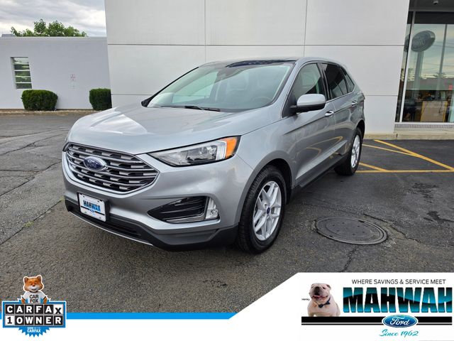 Silver Metallic 2022 Ford Edge SUV / Crossover All-Wheel Drive 8-Speed Automatic