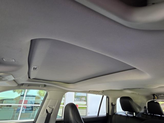 Used 2023 Toyota Highlander SUV