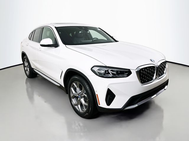 2025 BMW X4 xDrive30i 3