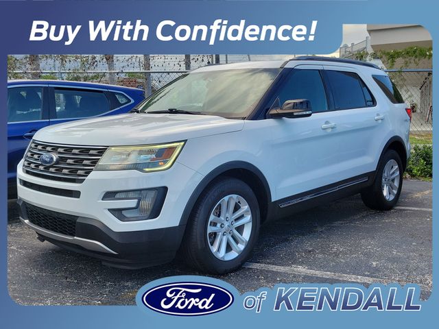 Oxford White 2017 Ford Explorer XLT SUV / Crossover Front-Wheel Drive 6-Speed Automatic