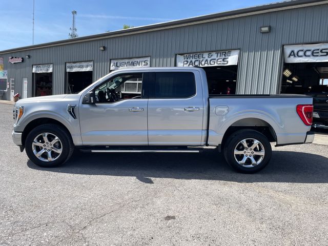 2021 Ford F-150 XLT - Silver Metallic exterior view 4