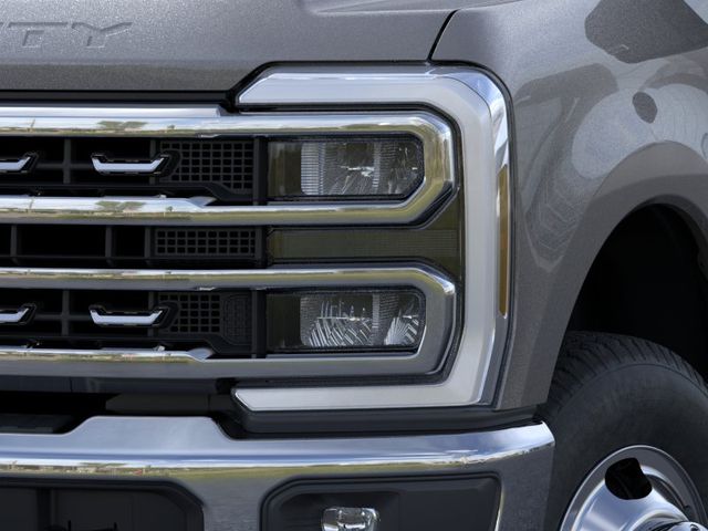 New 2026 Gray Ford XLT image 18