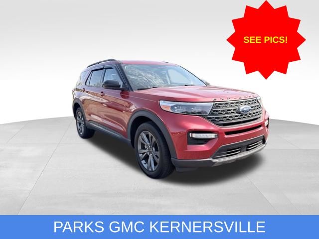 Rapid Red Metallic Tinted Clearcoat 2023 Ford Explorer XLT AWD SUV / Crossover All-Wheel Drive Automatic
