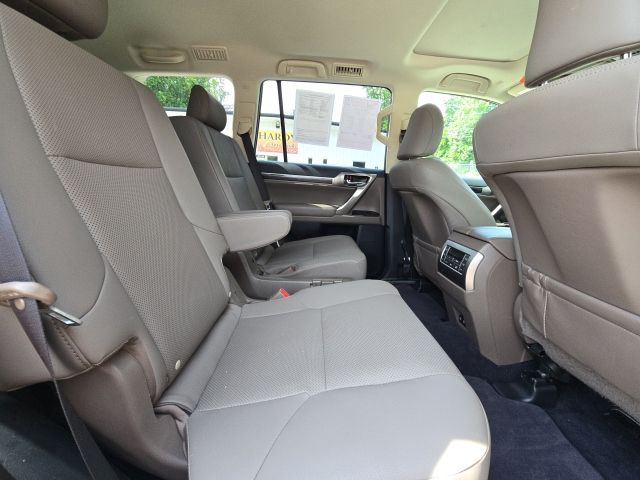 2020 Lexus GX 460:B02382