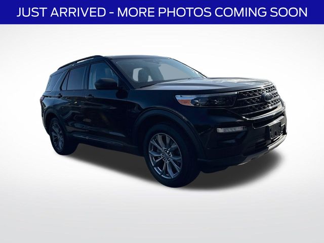 Black Metallic 2023 Ford Explorer SUV / Crossover All-Wheel Drive Automatic