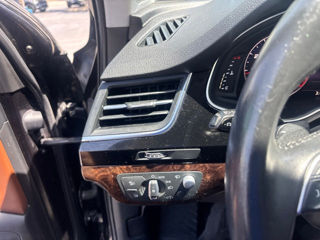 Used Car 2019 Audi Q7  55 Prestige For Sale Under $20,000 In San Antonio, Texas