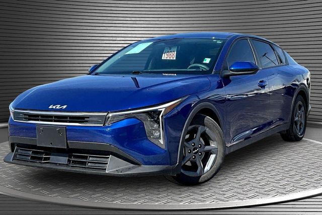 2025 Kia K4 LXS FWD