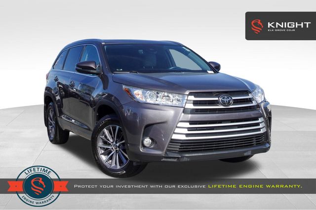 used 2017 Toyota Highlander car, priced at $24,899