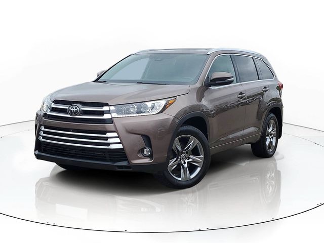 Toasted Walnut Pearl 2019 Toyota Highlander SUV / Crossover All-Wheel Drive 8-Speed Automatic