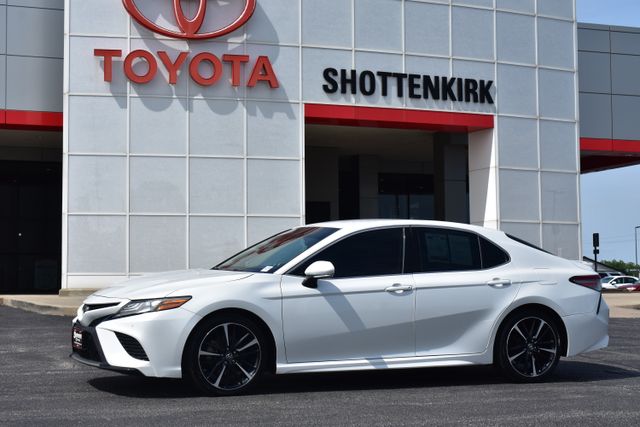 2018 Toyota Camry 2.5 Auto XSE's photo