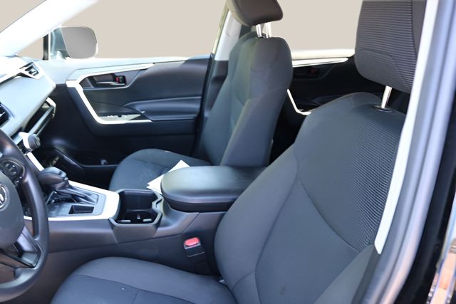 Used Car 2022 Toyota Rav4  Le For Sale Under $25,000 In Austin, Texas