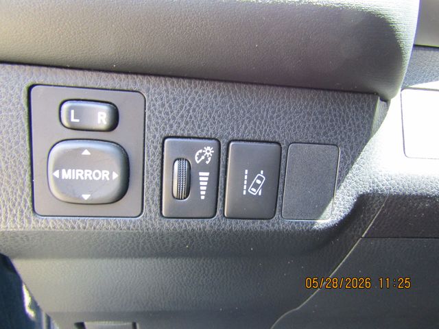 used 2018 Toyota RAV4 Hybrid car, priced at $18,999