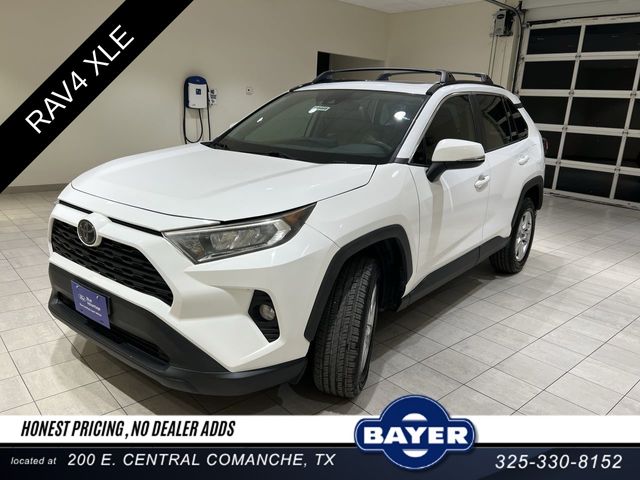 Super White 2020 Toyota RAV4 XLE FWD SUV / Crossover Front-Wheel Drive 8-Speed Automatic