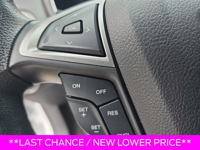 Used 2020 White Ford SE image 17