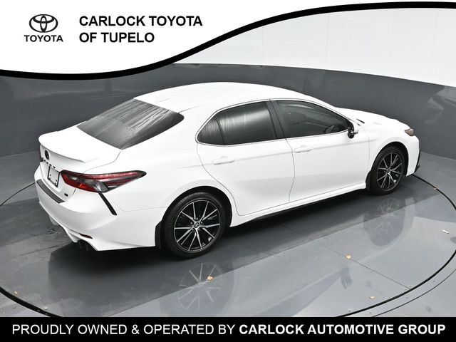 2024 Toyota Camry SE 26