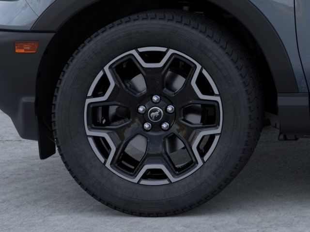 New 2026 Azure Gray Metallic Tri-Coat Ford Outer Banks® image 19