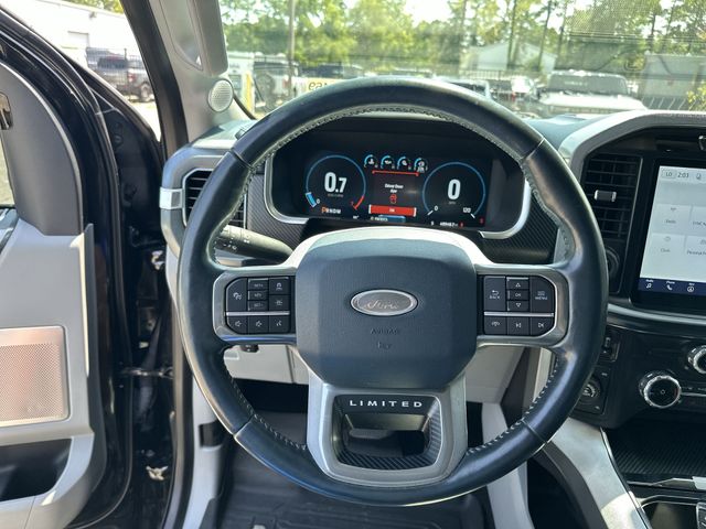 Used 2022 Black Ford Limited image 15