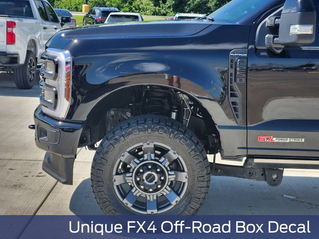 2025 Agate Black Metallic Ford Super Duty F-250 SRW Platinum 4X4 Truck