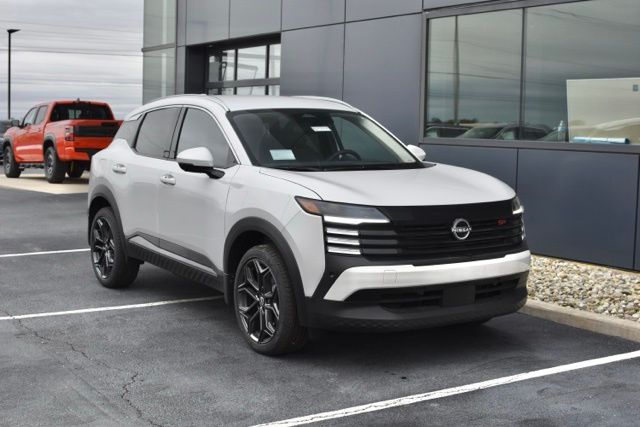 New 2025 Nissan Kicks SR