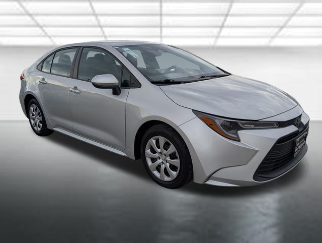 Classic Silver Metallic 2025 Toyota Corolla Sedan Front-Wheel Drive Continuously Variable Transmission