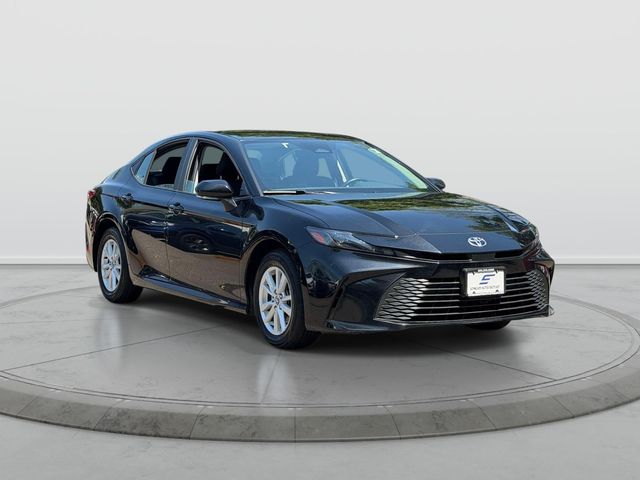 2025.0 Toyota Camry LE AWD Hybrid's photo