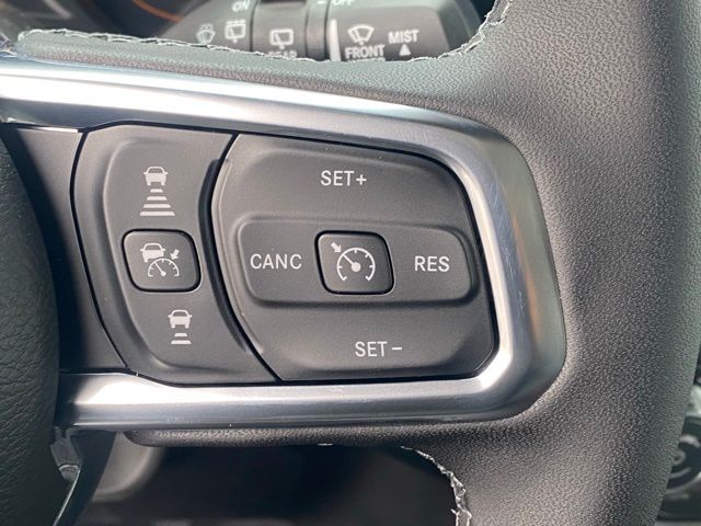 new 2026 Jeep Wrangler car, priced at $46,889