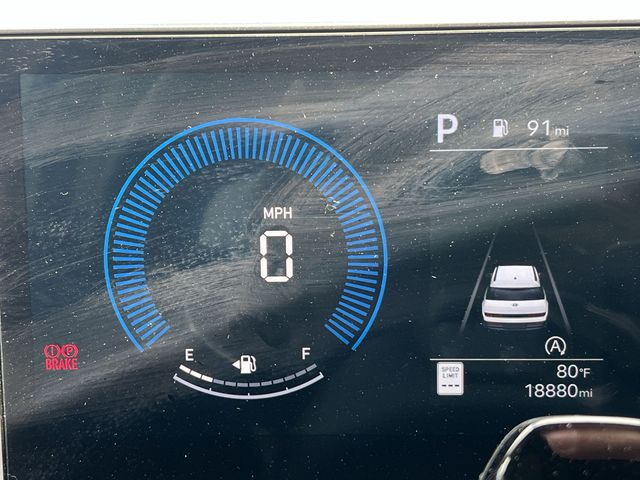 Used 2026 Silver Hyundai SEL image 25
