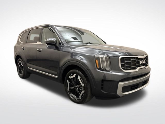 2023 Kia Telluride S - Image 3