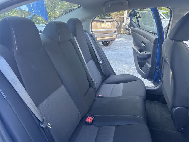 Used 2022 Blue Nissan SV image 11