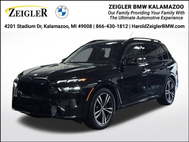 2025 BMW X7 M60i AWD
