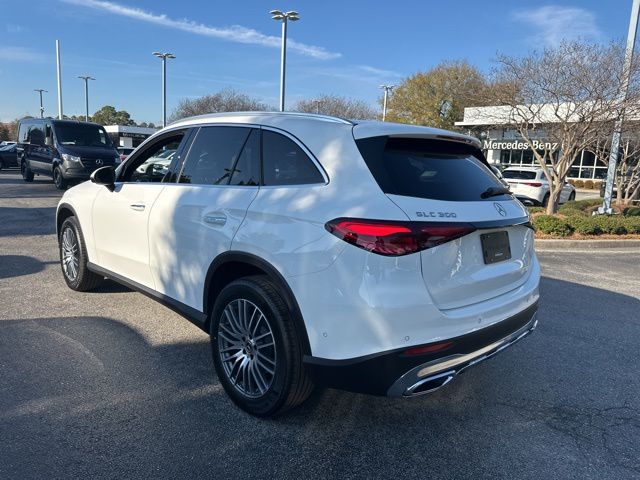2026 Mercedes-Benz GLC GLC 300 - 3
