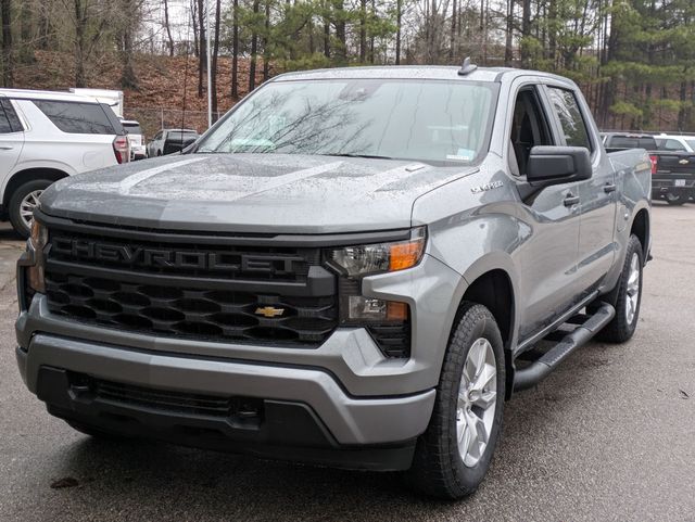 2025 Chevrolet Silverado 1500 Custom photo