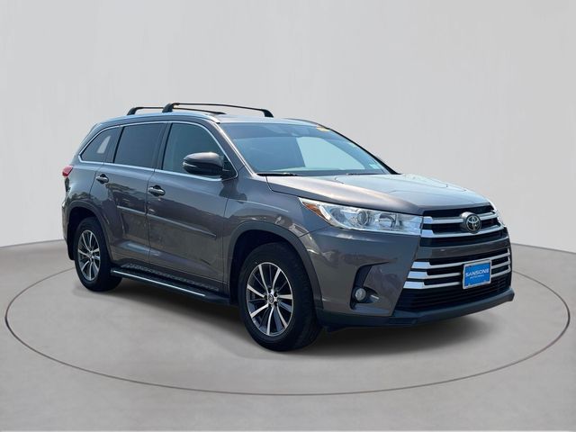 Predawn Gray Mica 2017 Toyota Highlander SUV / Crossover All-Wheel Drive 8-Speed Automatic