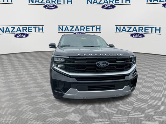 new 2025 Ford Expedition car, priced at $85,354