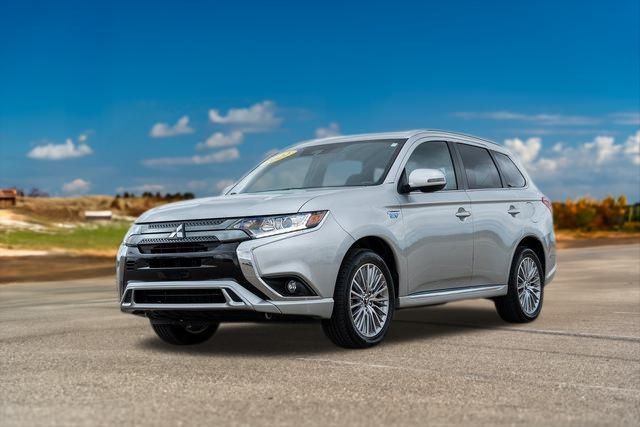 2022 Mitsubishi Outlander PHEV SEL 3