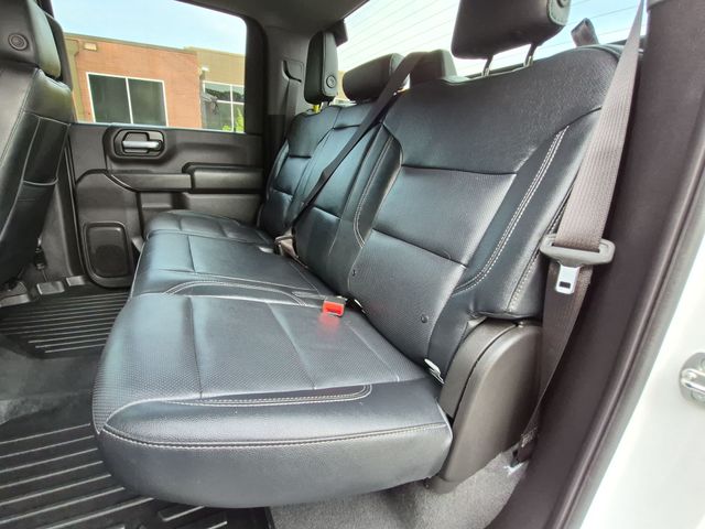 Used 2024 White Chevrolet Custom image 28