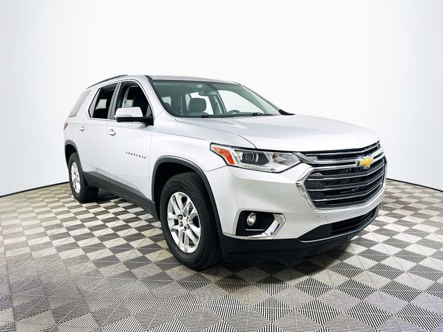 Silver Ice Metallic 2020 Chevrolet Traverse LT Cloth FWD SUV / Crossover Front-Wheel Drive Automatic