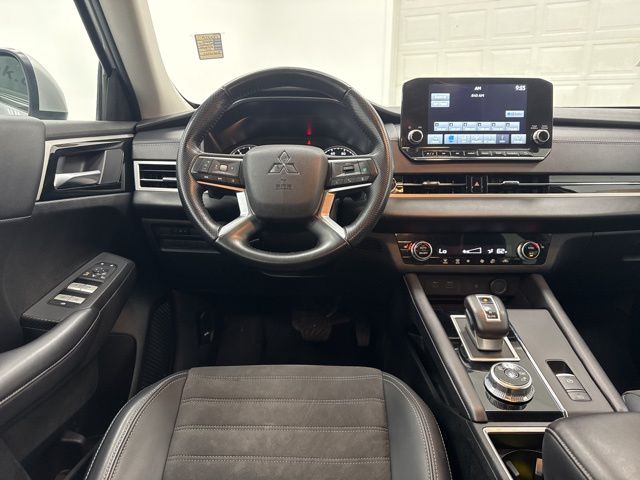 used 2024 Mitsubishi Outlander car, priced at $25,988