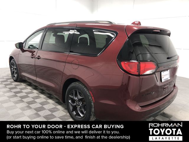 2018 Chrysler Pacifica Touring L Plus 4