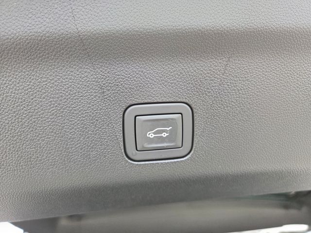 2026 GMC Yukon XL 4WD Denali