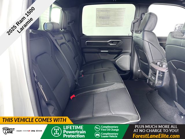 1500 Crew Cab Laramie