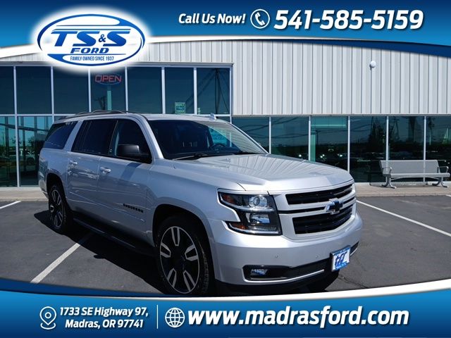 Silver Ice Metallic 2019 Chevrolet Suburban SUV / Crossover Four-Wheel Drive