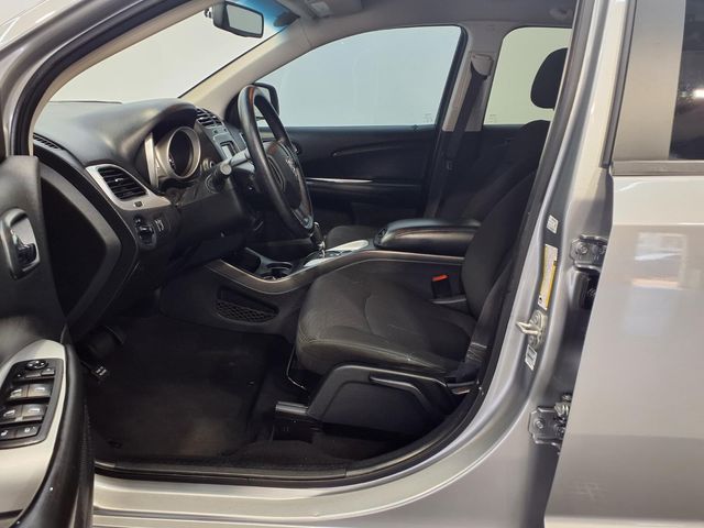2019 Dodge Journey SE Silver at North Houston Mitsubishi