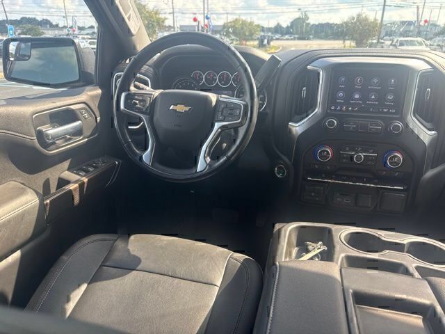 Used 2021 Brown Chevrolet LT image 19
