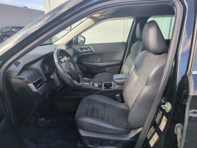 used 2023 Mitsubishi Outlander car, priced at $24,771