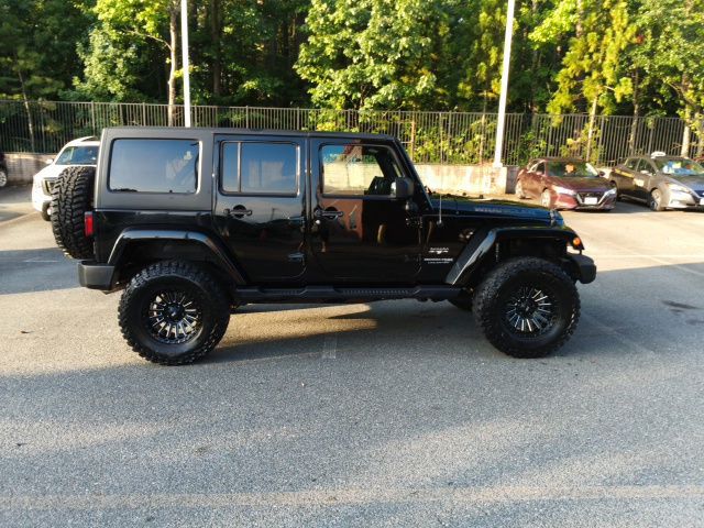 Used 2018 Jeep Wrangler JK SUV