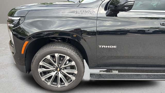 Used 2025 Black Chevrolet High Country image 36