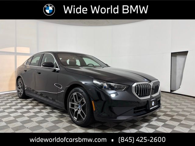 2025 BMW i5 xDrive40 AWD