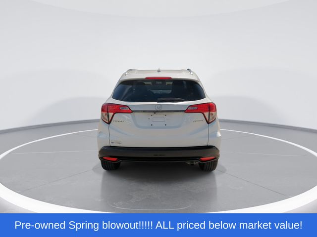 Used 2022 White Honda Sport image 7