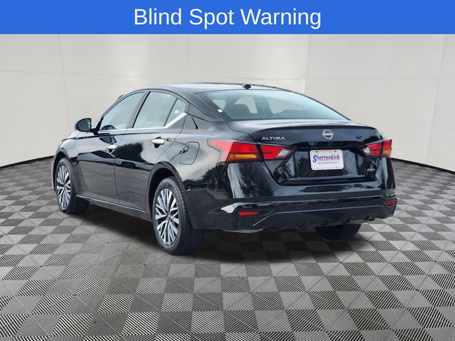 Used 2025 Nissan Altima Sedan